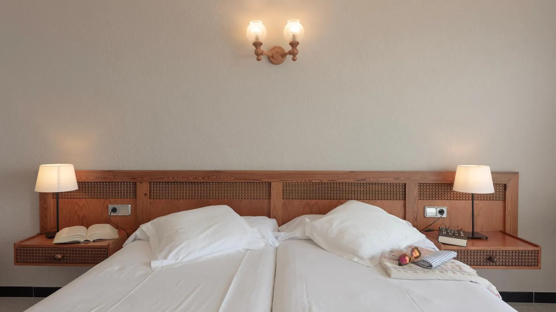 Hostal Sa Baronia Banyalbufar Spain