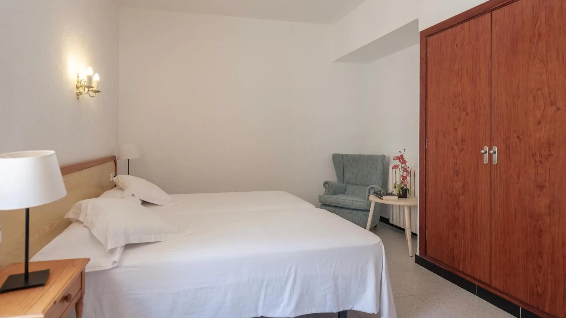 Hostal Sa Baronia Banyalbufar 2*,