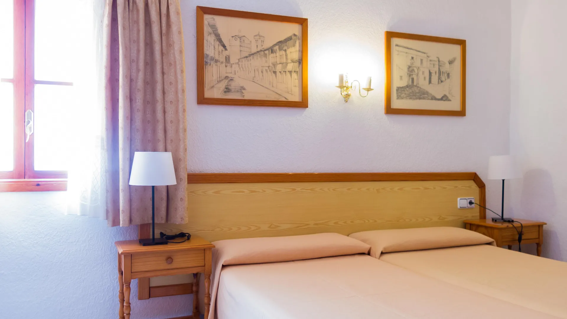 Hostal Sa Baronia Banyalbufar 2*,