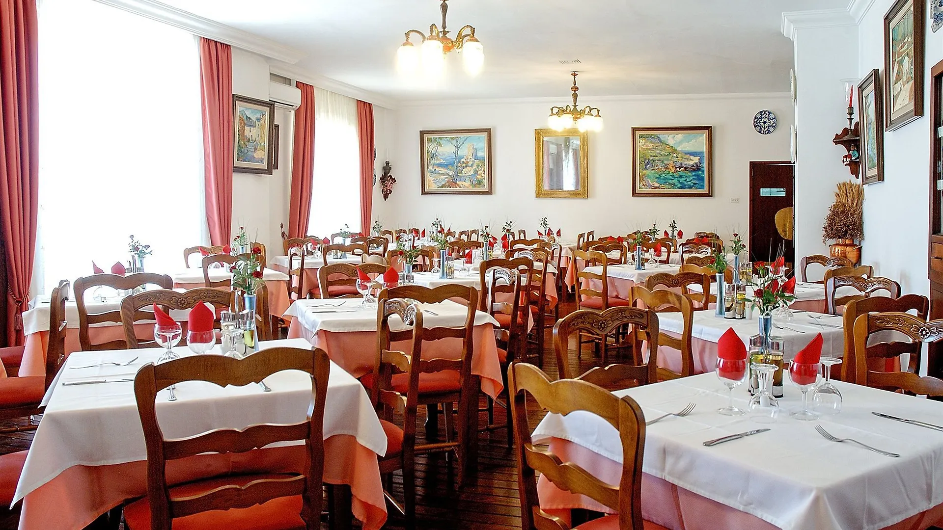 Hostal Sa Baronia Banyalbufar 2*,  Spain